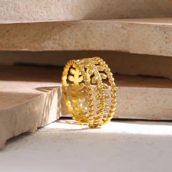 Designer Leaves Adjustable Ring - Picture 2 of 7